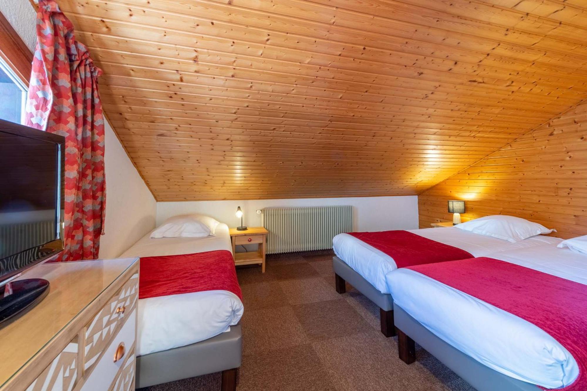 Hotel Les Cotes, Residence Loisirs Et Chalets Morzine Szoba fotó